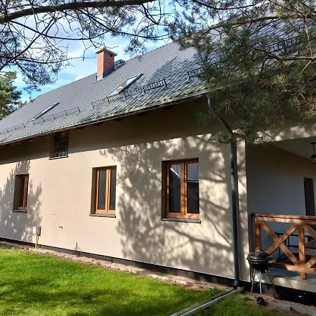 Apartman Pod Lasem Ostrowo