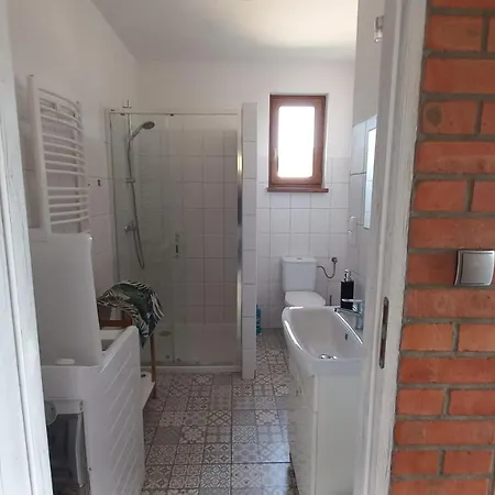 Pod Lasem Apartman Ostrowo